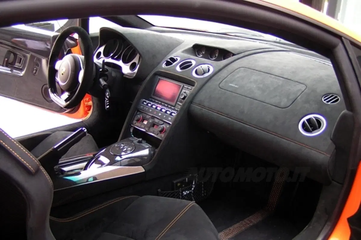 Lamborghini Gallardo (37)