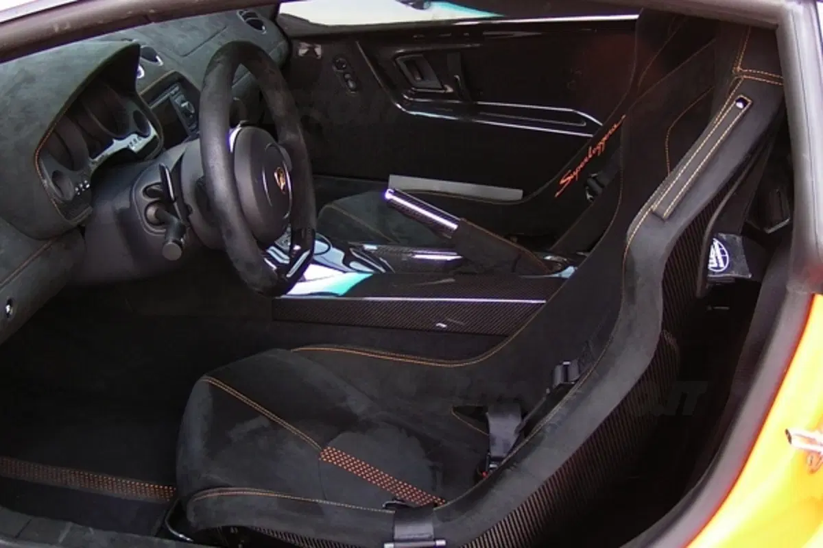 Lamborghini Gallardo (38)
