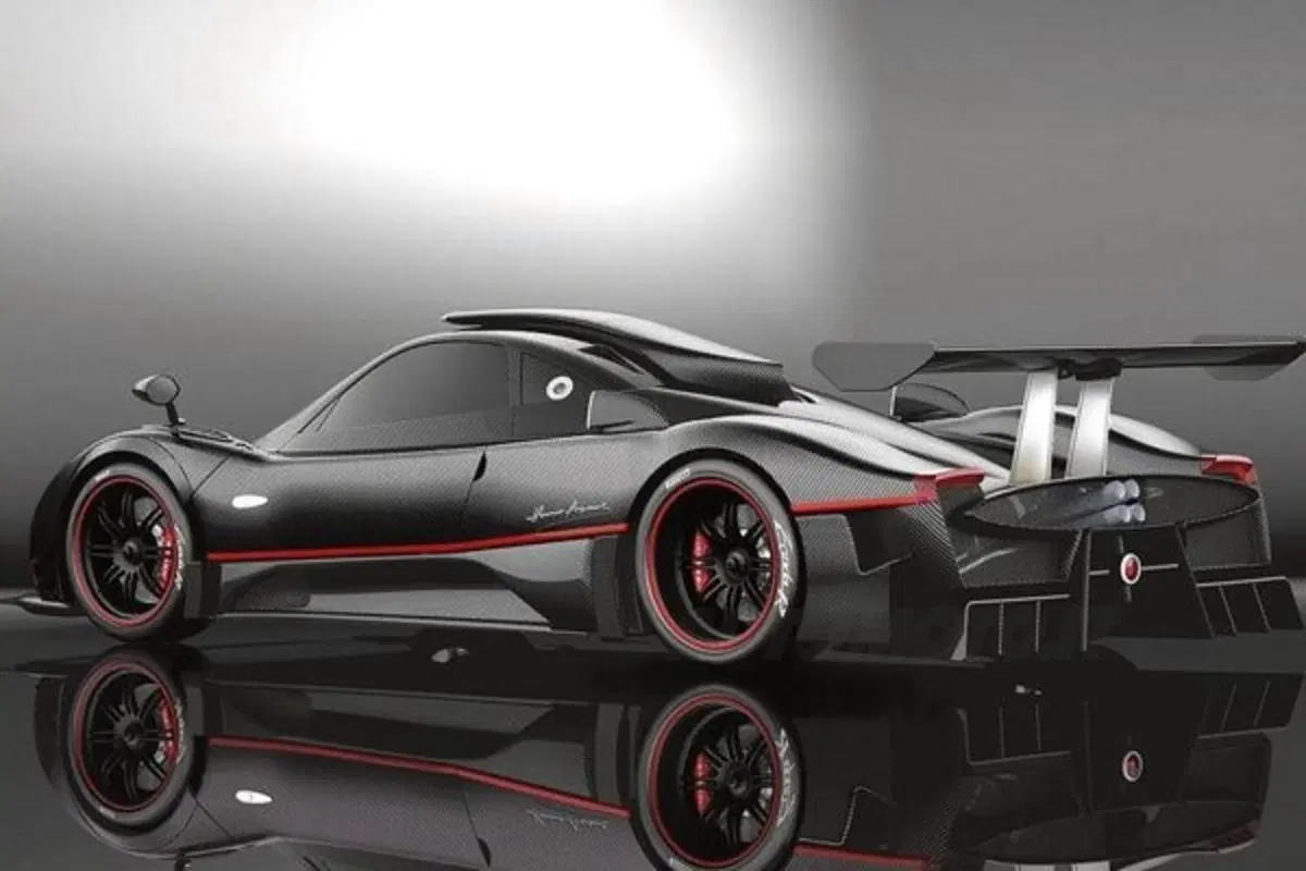 Pagani Zonda R (4)