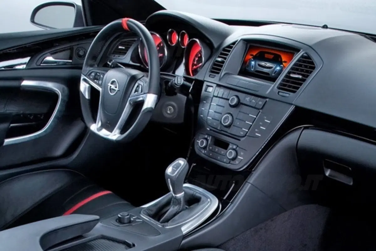 Opel Gran Turismo Coupè (10)