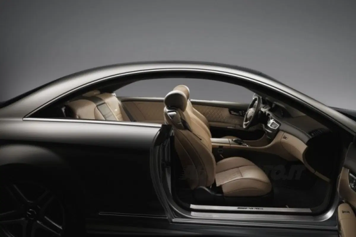 Mercedes CL 65 AMG (5)