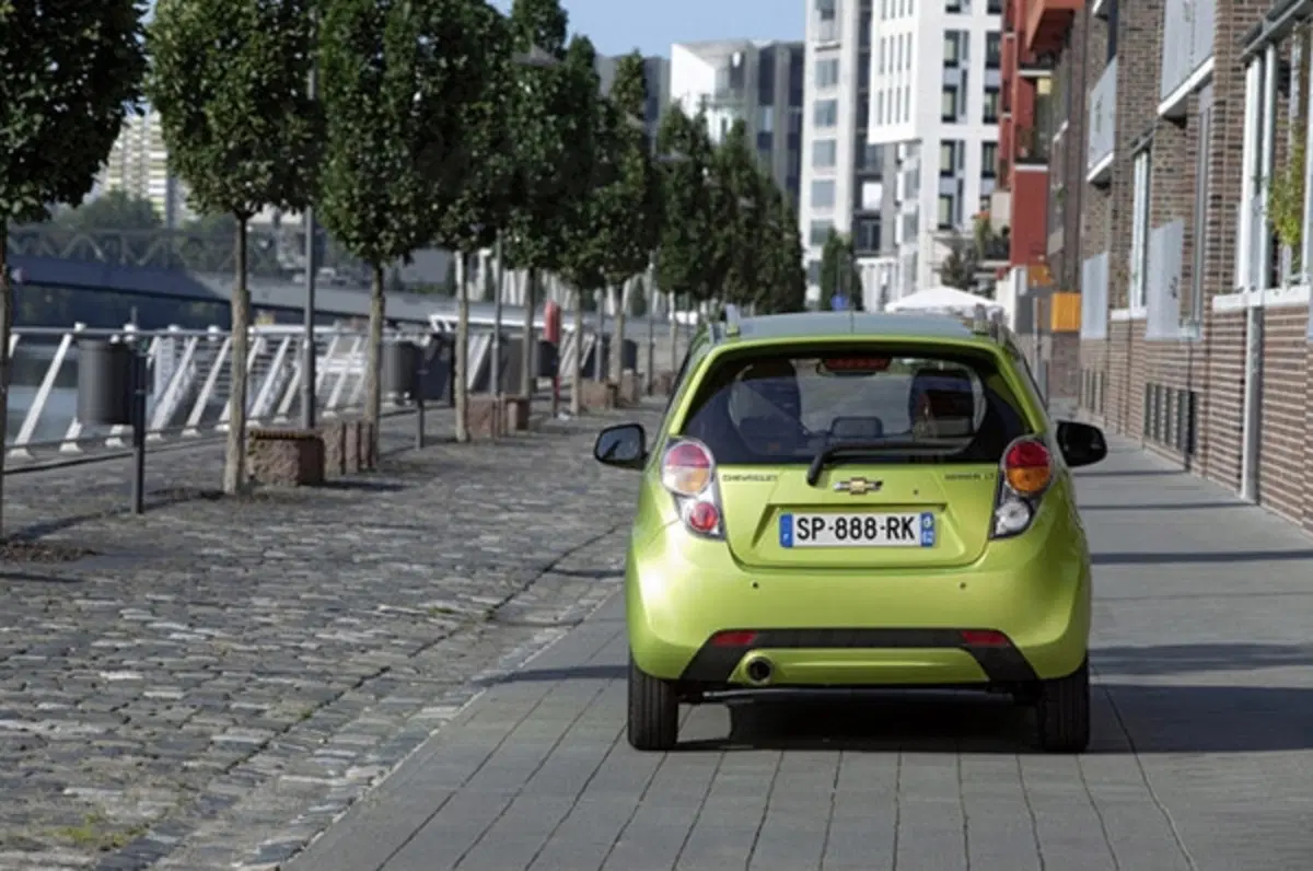Chevrolet Spark (4)