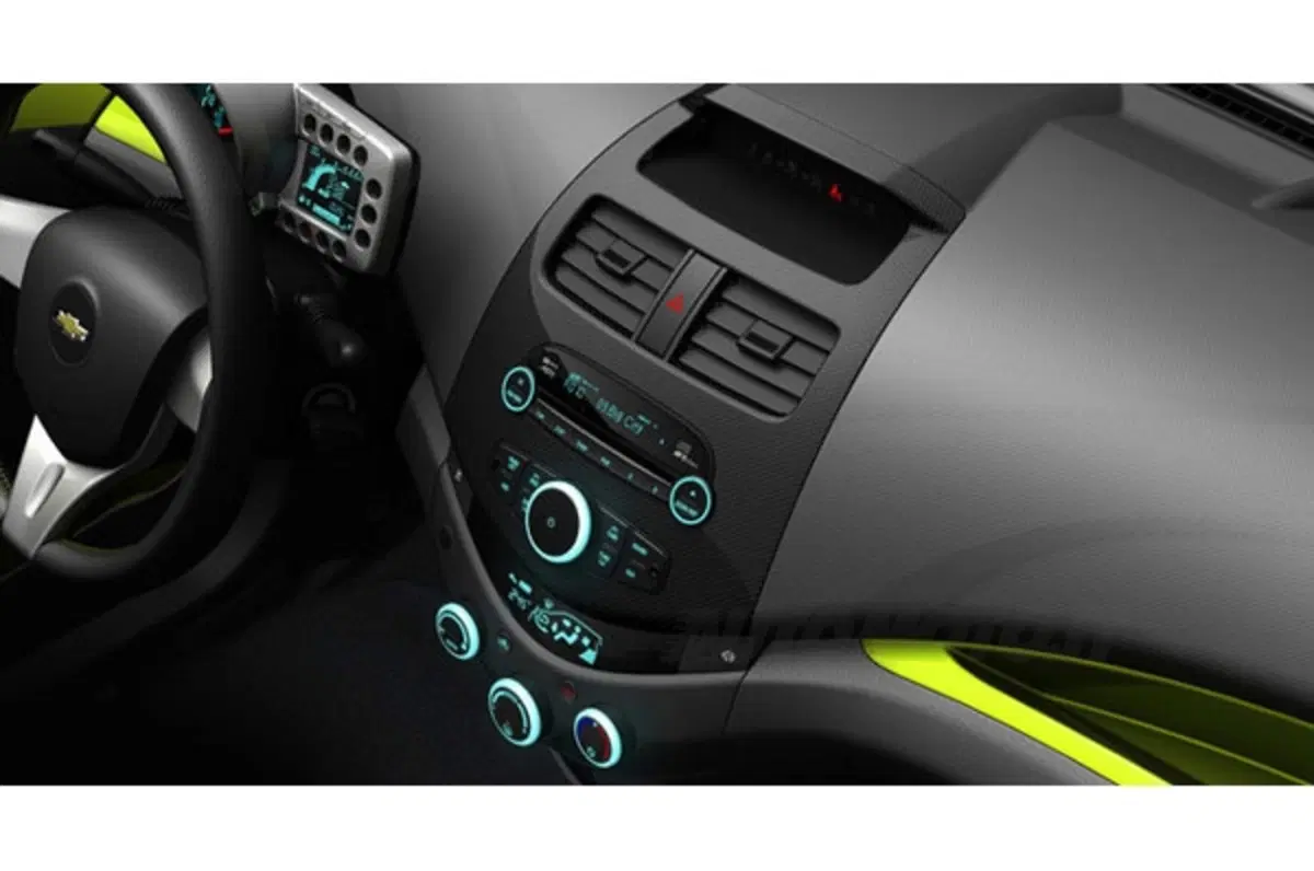 Chevrolet Spark (13)