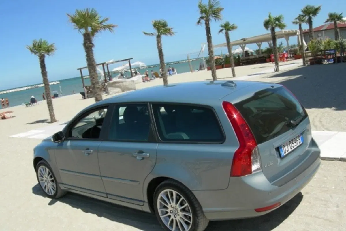 Volvo V50 (14)