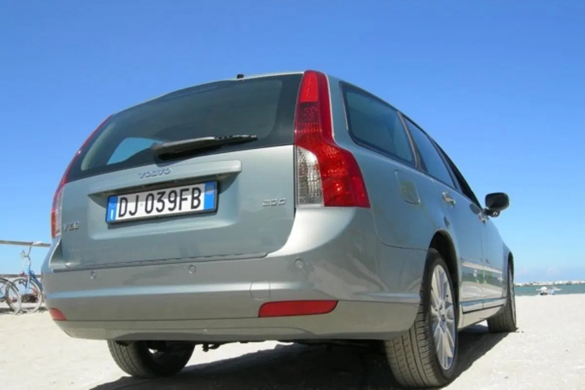 Volvo V50 (18)
