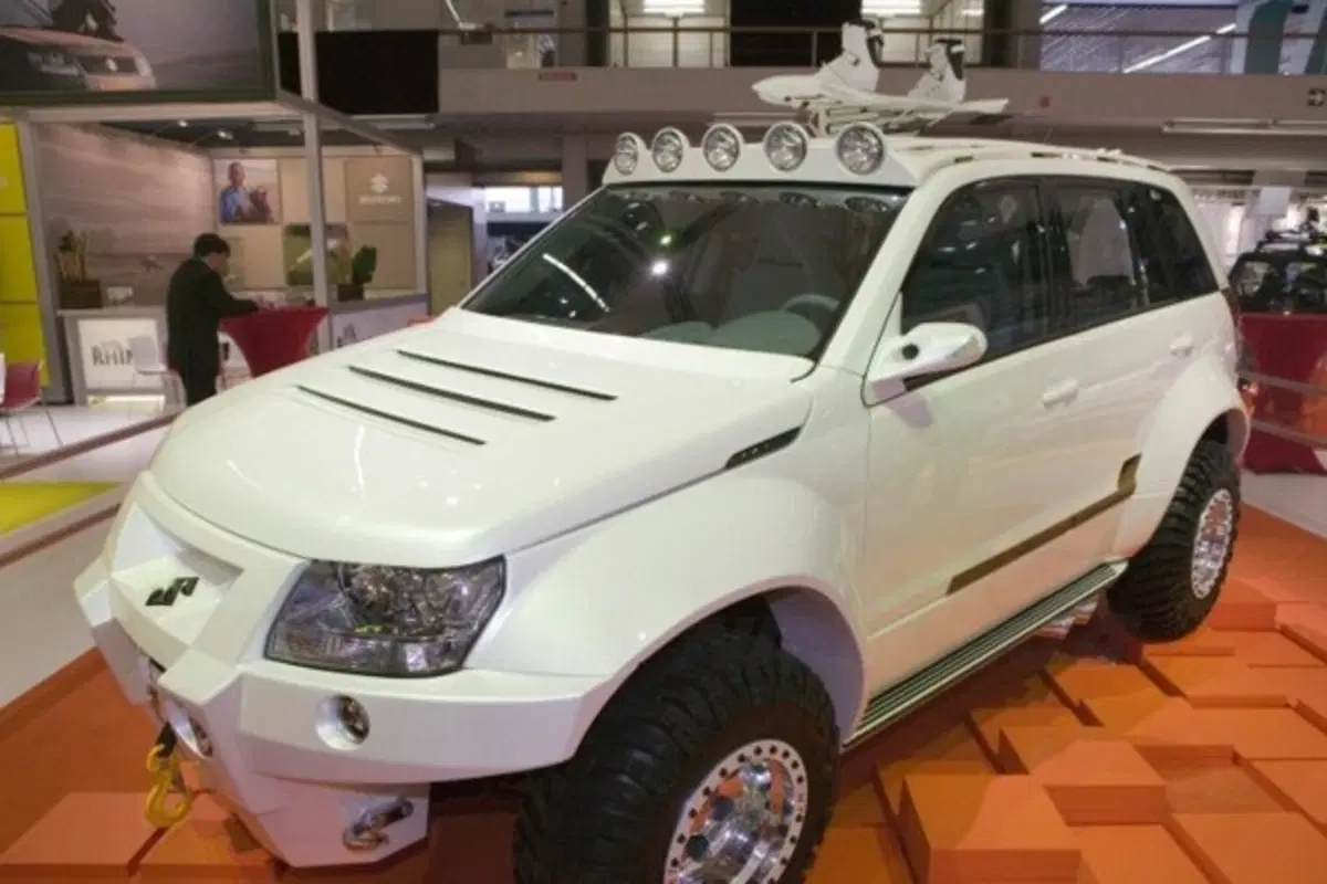 Suzuki Grand Vitara Bandit (3)