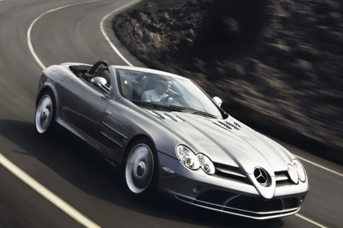 Mercedes McLaren SLR Roadster (9)