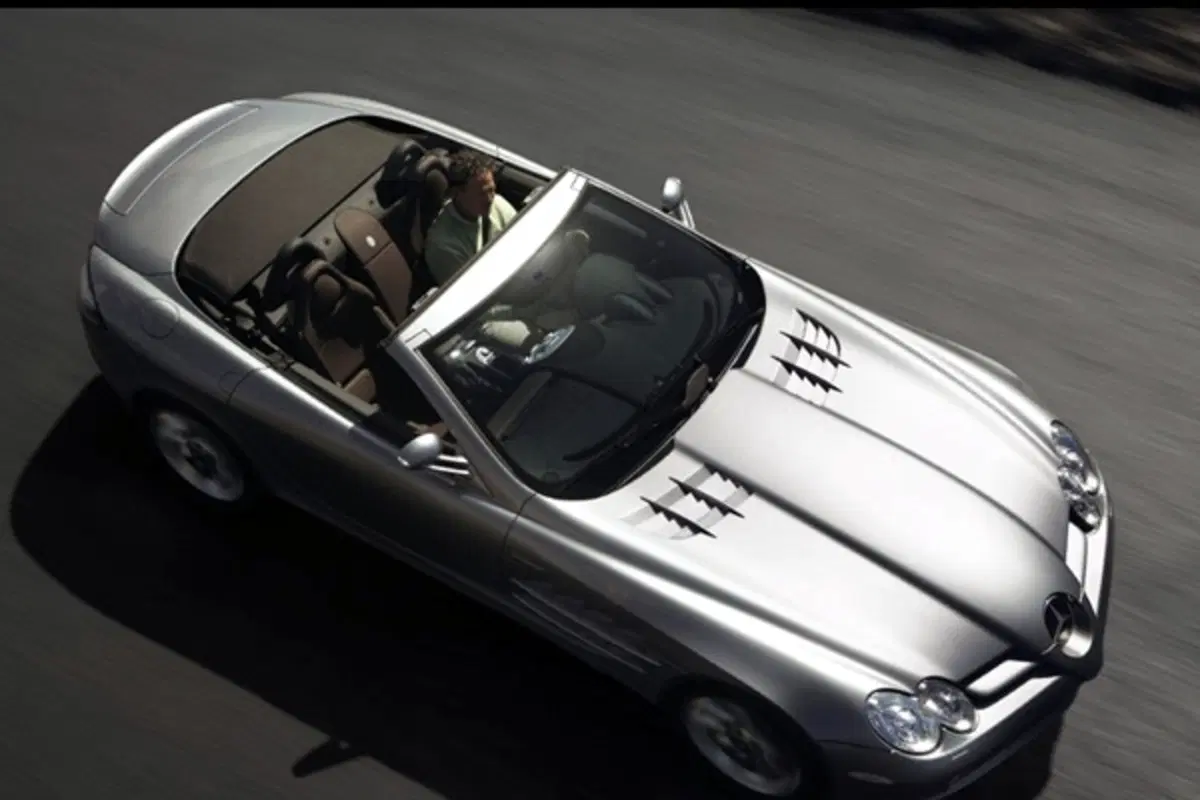 Mercedes McLaren SLR Roadster (11)