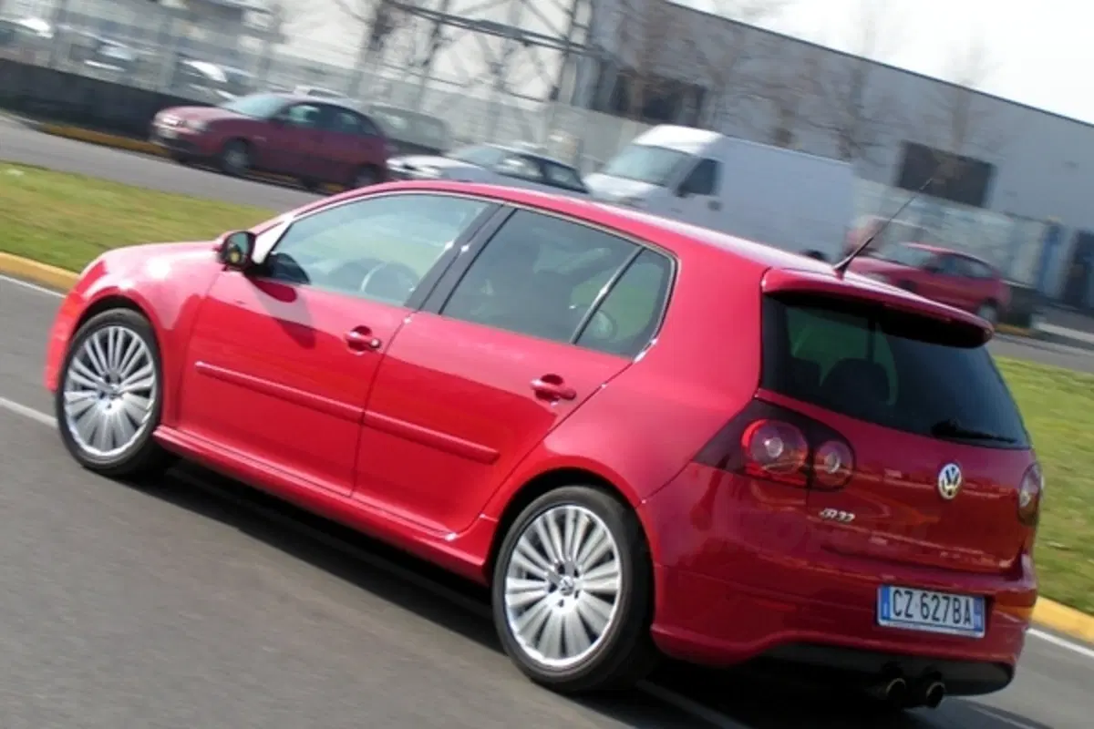 48 Ore Volkswagen. Tutti in pista con i modelli sportivi VW! (2)