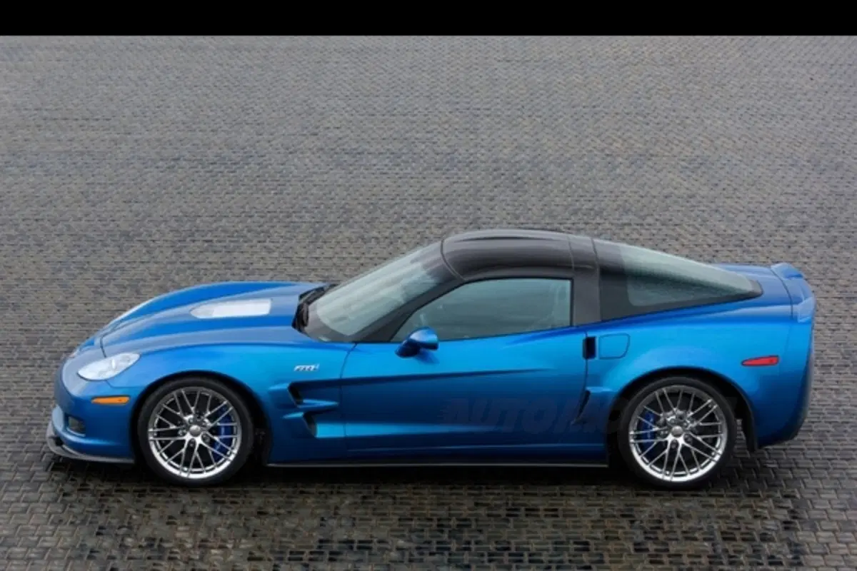 Corvette ZR1 (7)