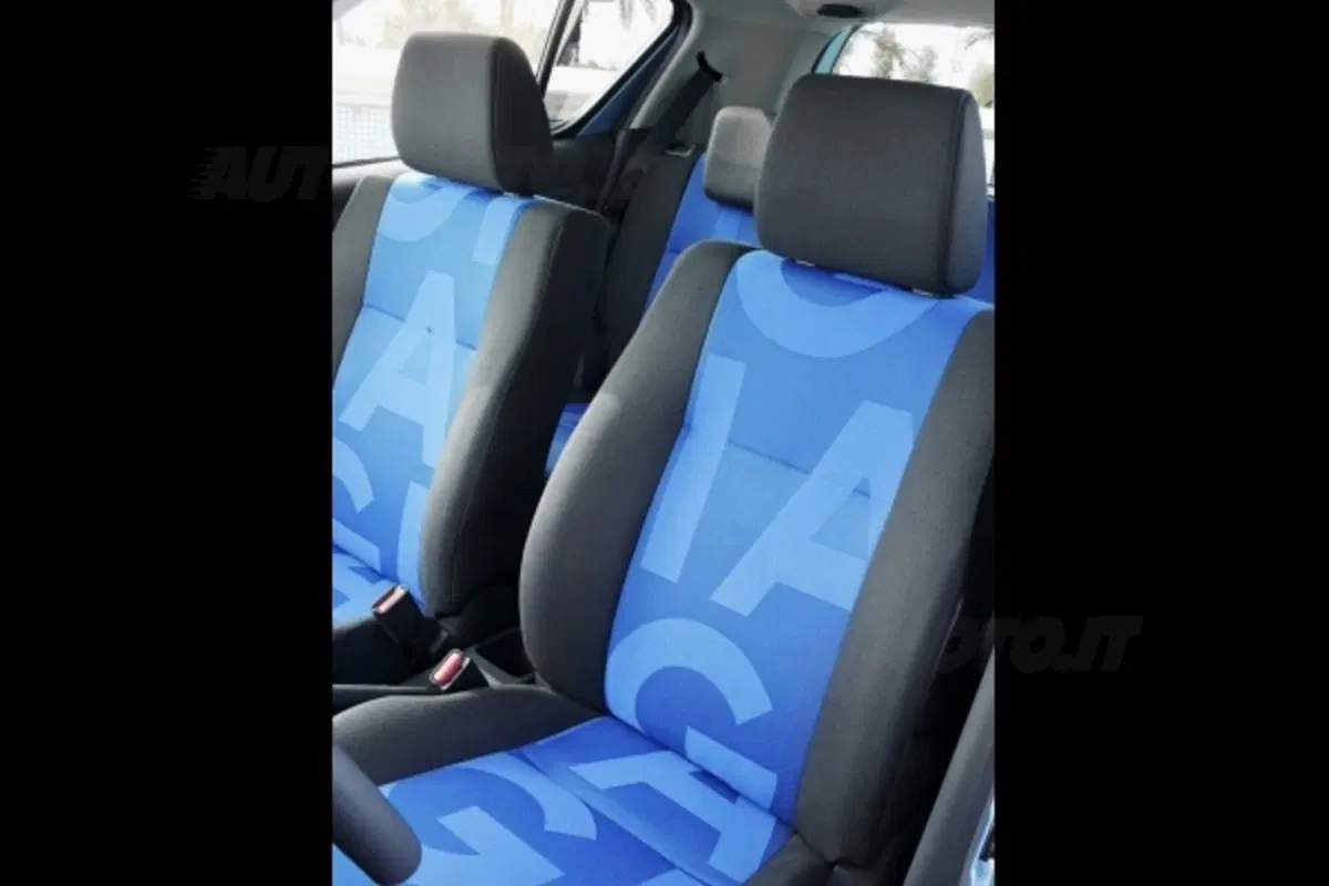 Opel Agila (16)
