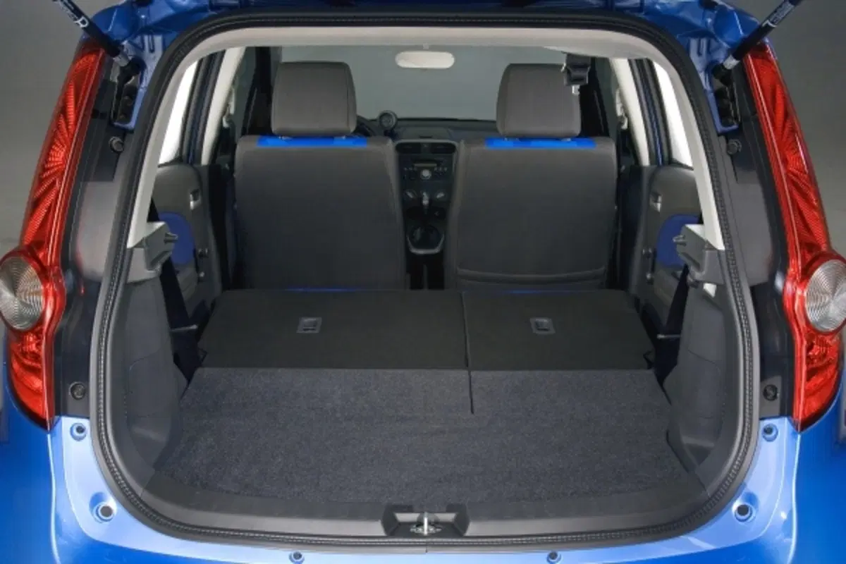 Opel Agila (21)