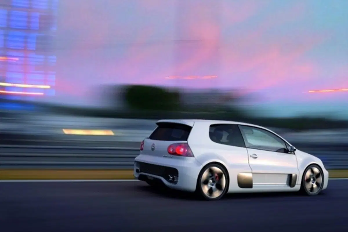 Volkswagen Golf GTI W12 650 (5)