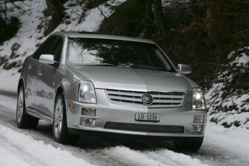 Cadillac STS-AWD