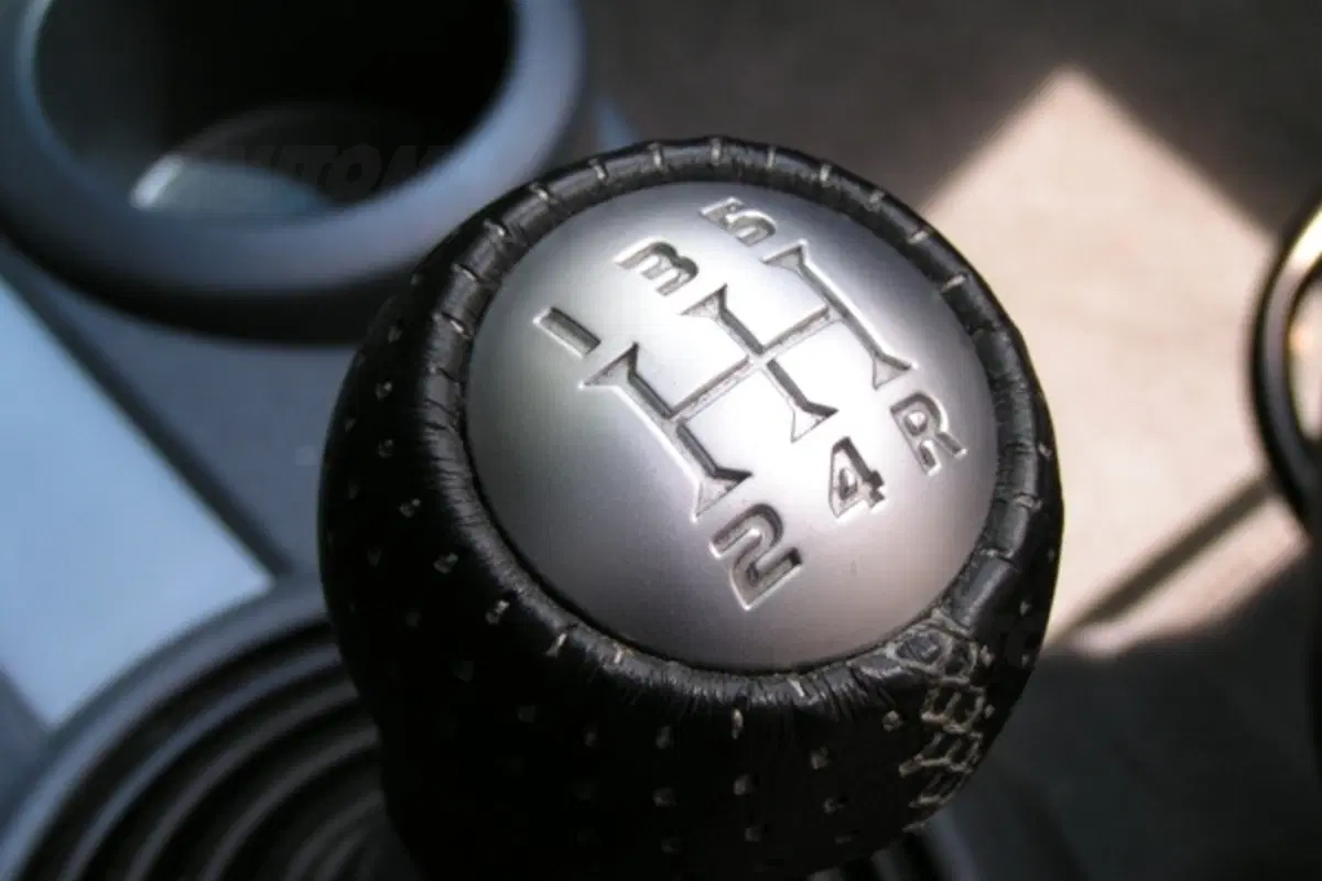 Mitsubishi Colt (19)