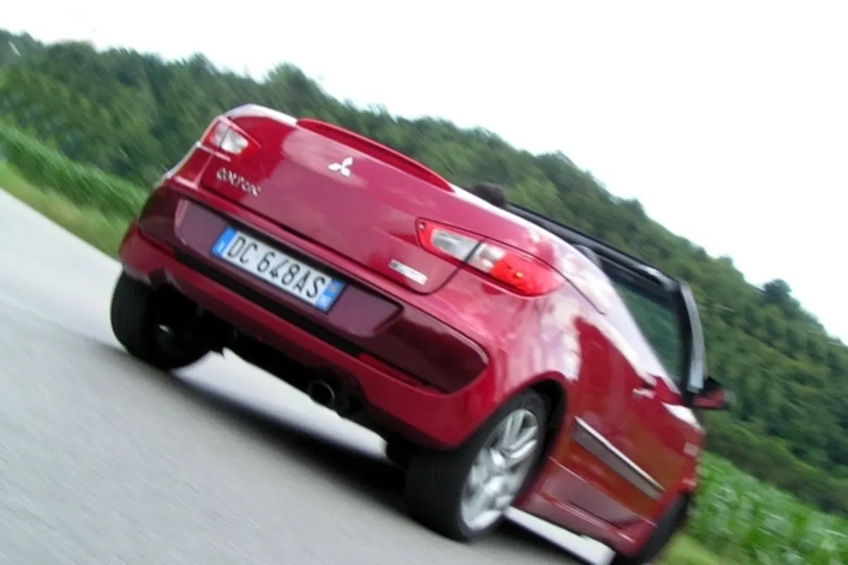Mitsubishi Colt (31)