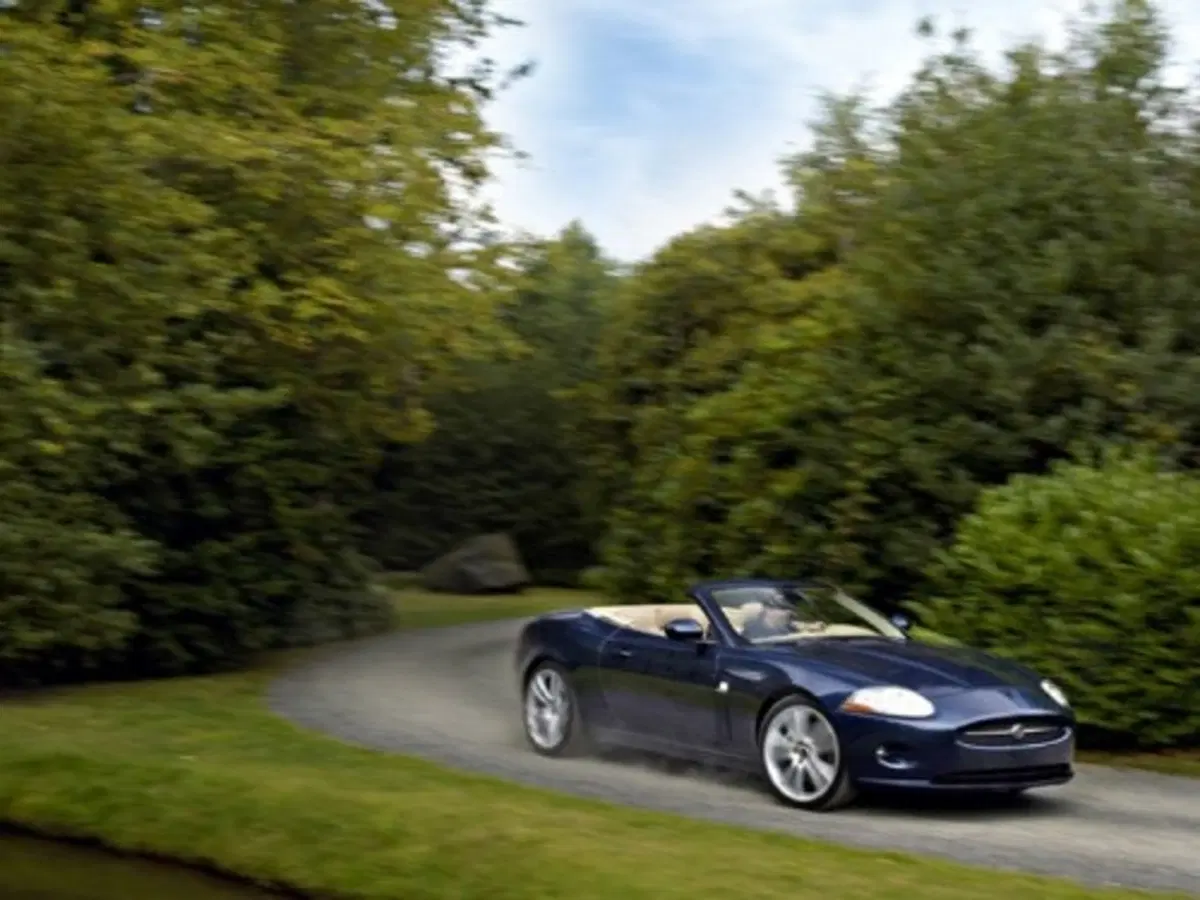 Jaguar XK 3.5 V8 (5)