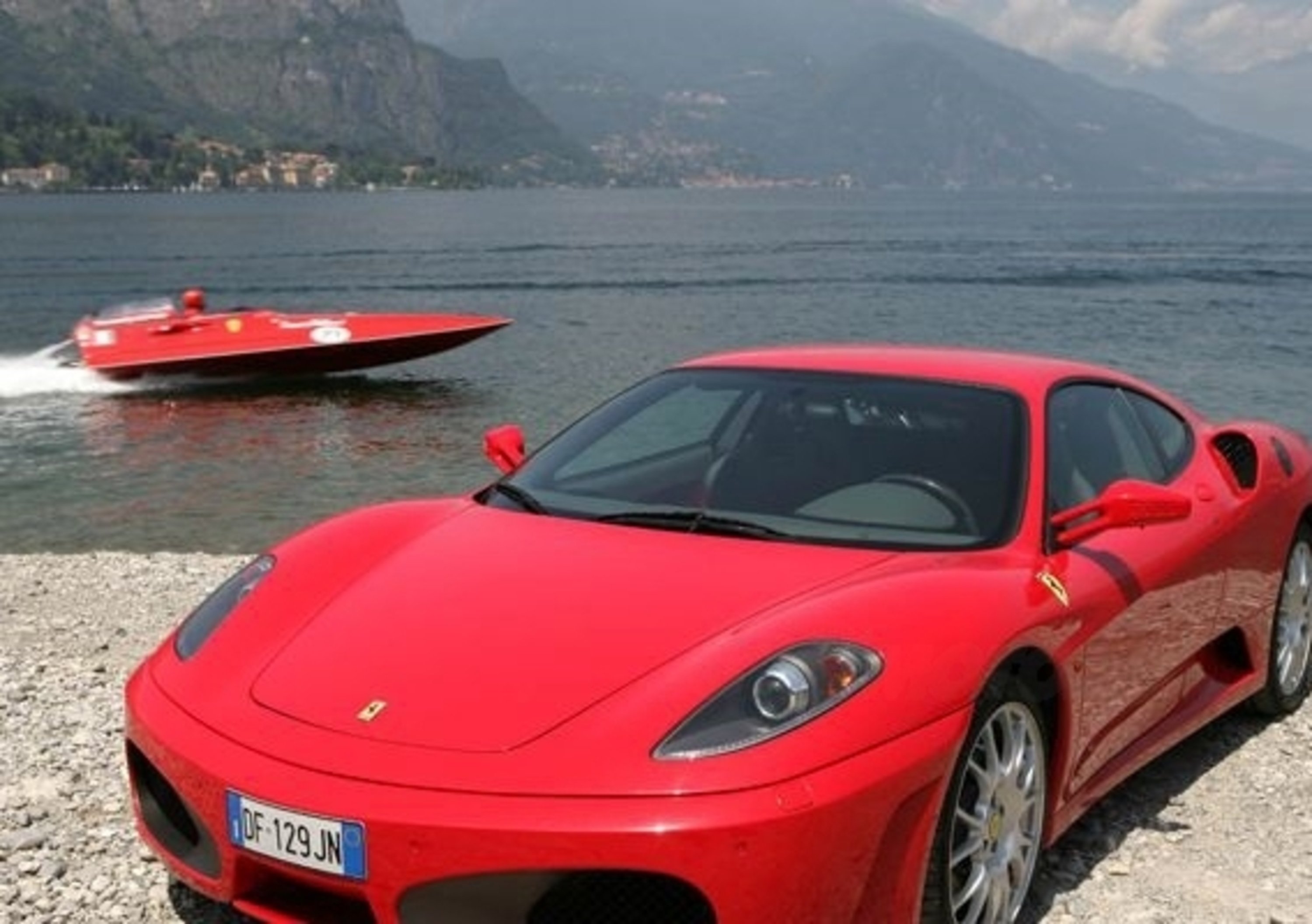 Con il motore Ferrari... in acqua!