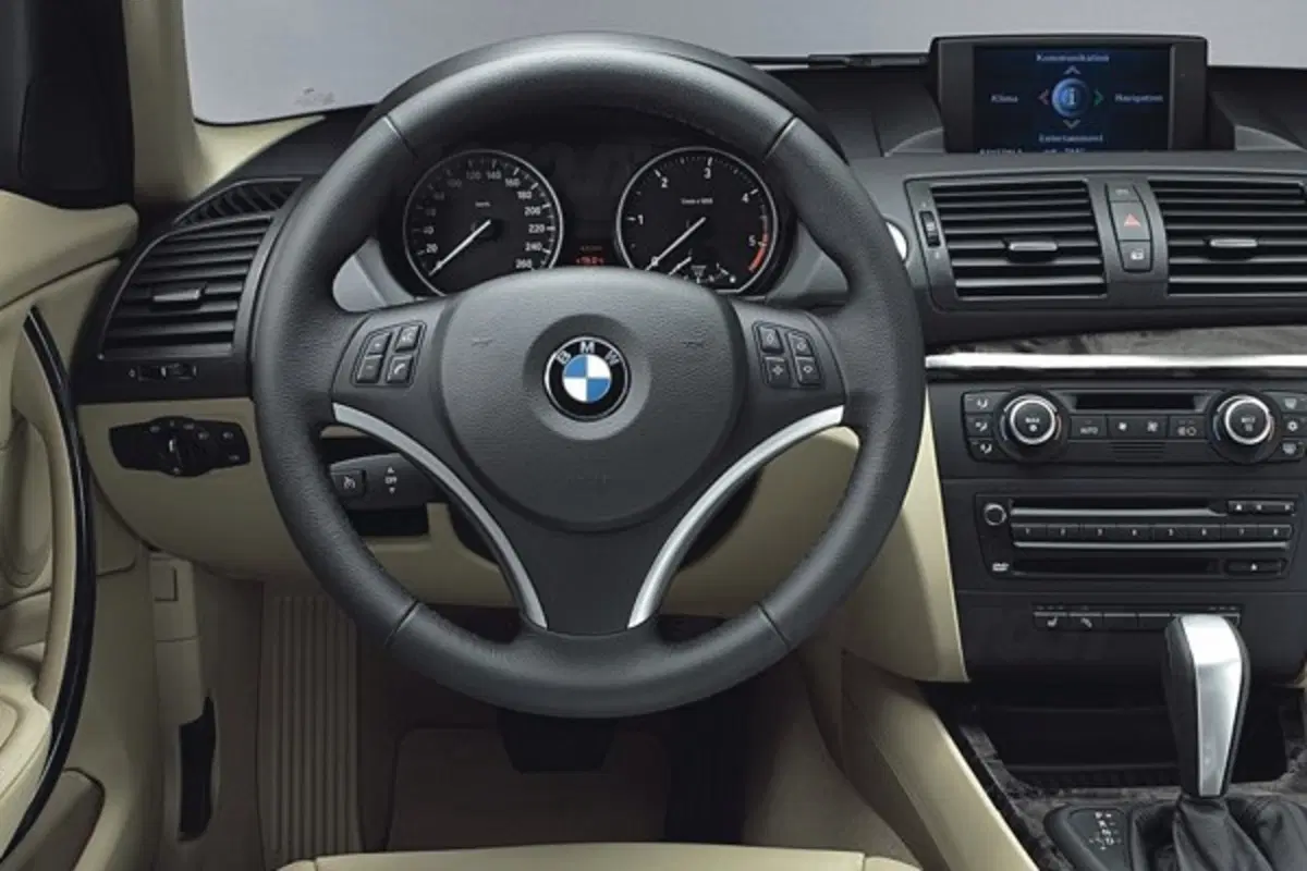 BMW 123d (6)