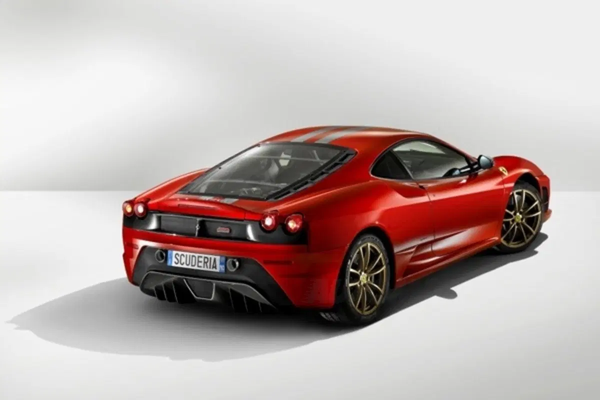 Ferrari F430 Scuderia (3)