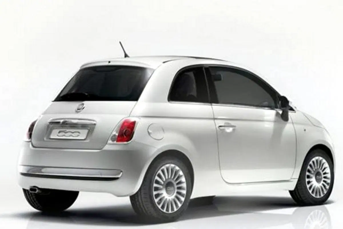 Torino in festa per la nuova Fiat 500 (2)