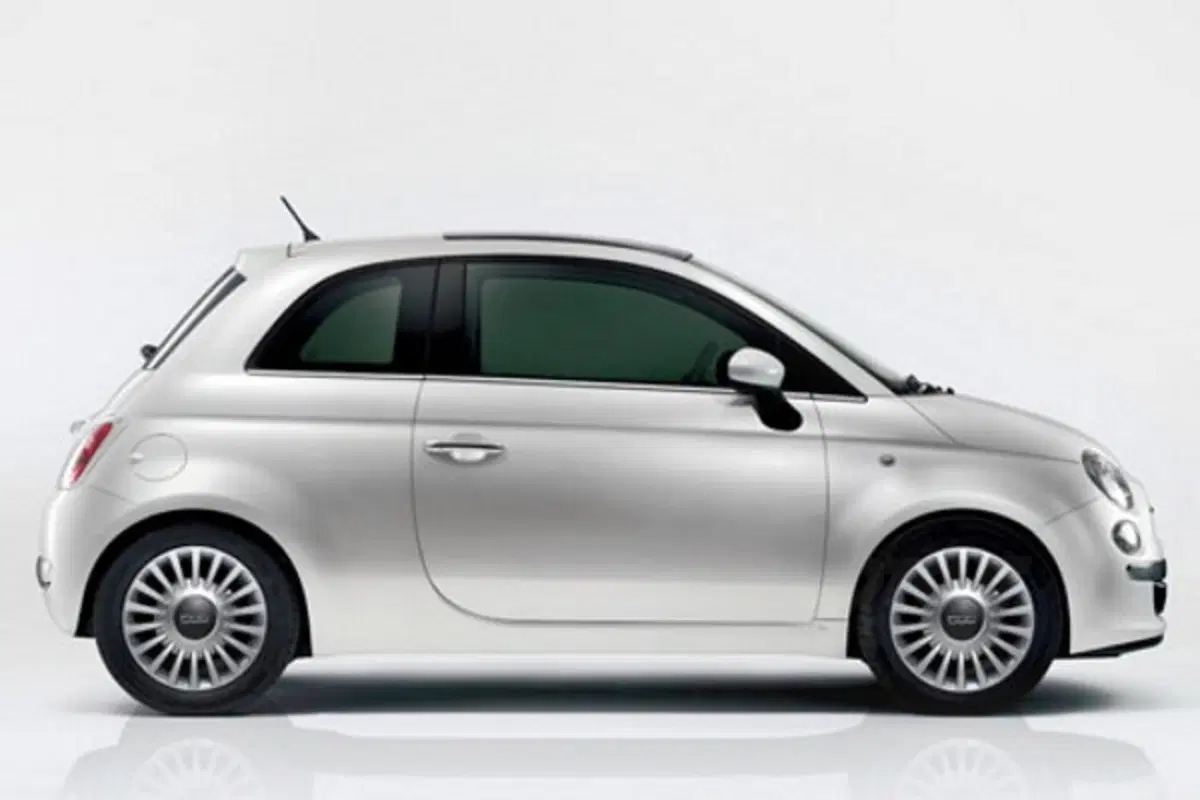 Torino in festa per la nuova Fiat 500 (4)