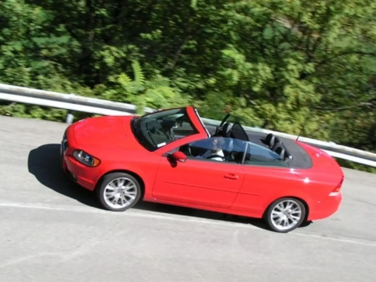 Volvo C70 2.0D (12)
