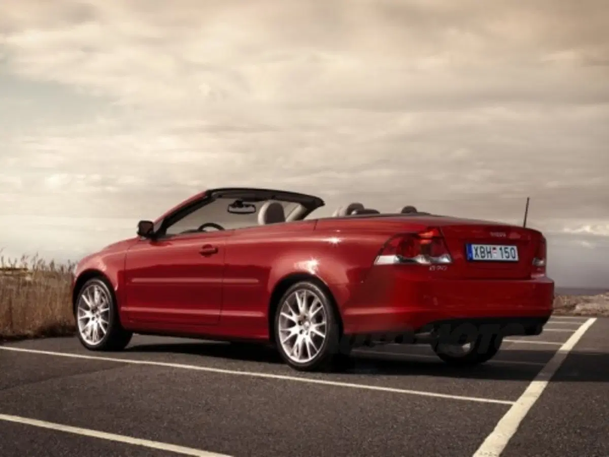 Volvo C70 2.0D (18)
