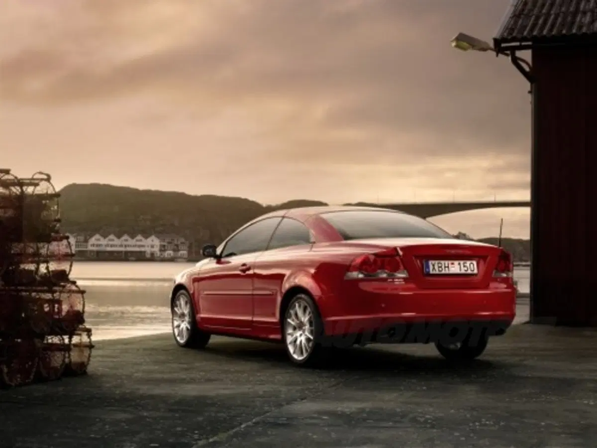 Volvo C70 2.0D (19)