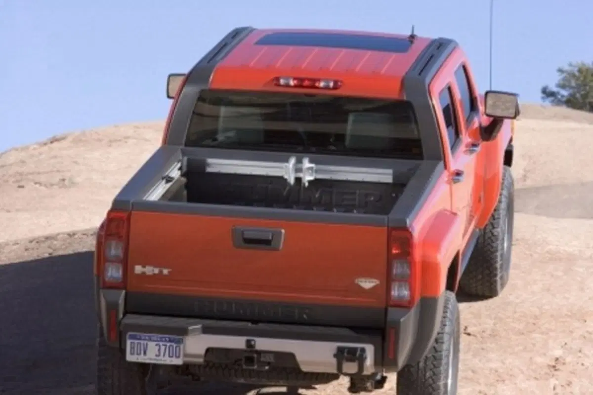 Hummer H3T (3)