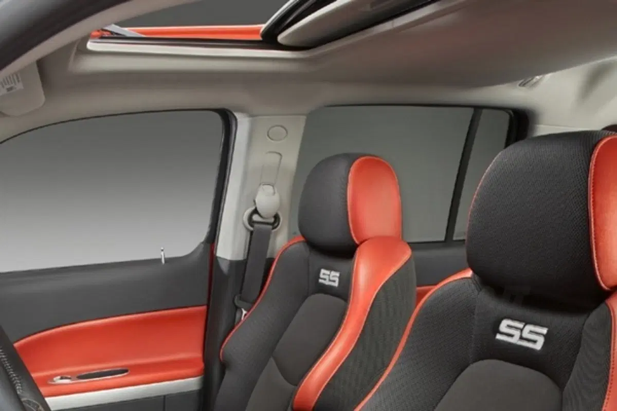 Chevrolet HHR SS (7)