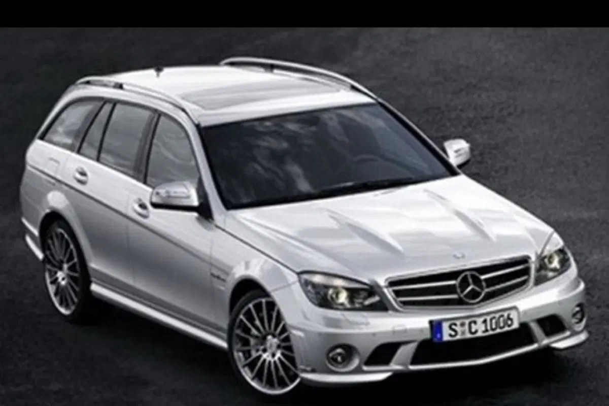 Mercedes C63 AMG Station Wagon