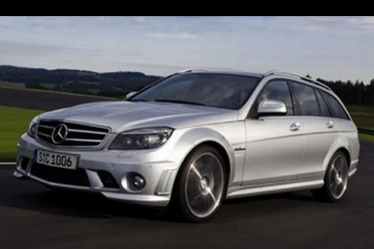 Mercedes C63 AMG Station Wagon (3)