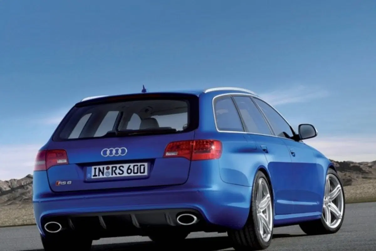 Audi RS6 Avant (3)
