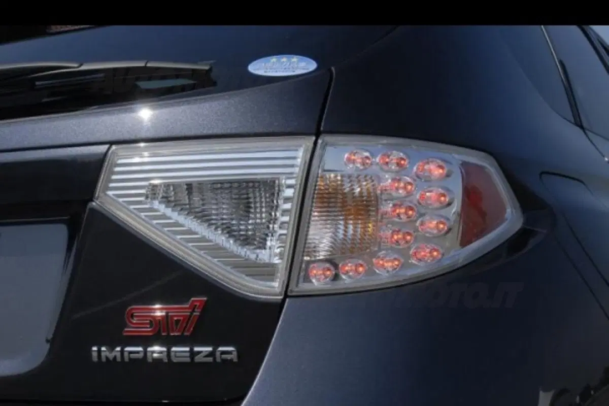 Subaru Impreza (4)