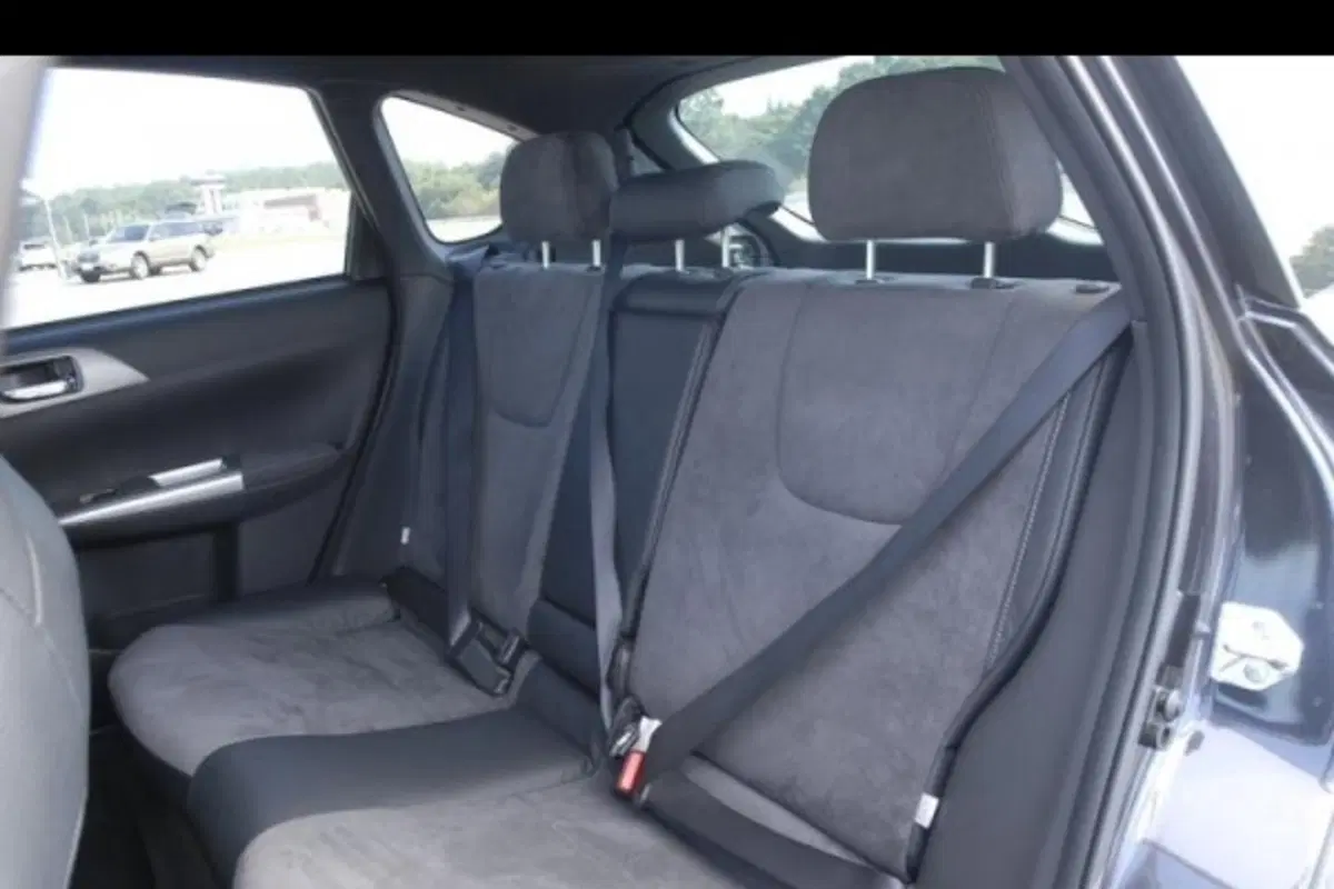 Subaru Impreza (7)