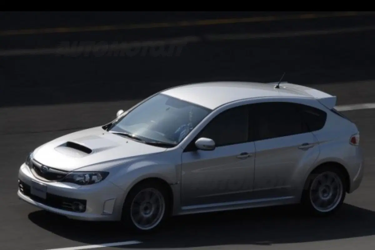 Subaru Impreza (15)