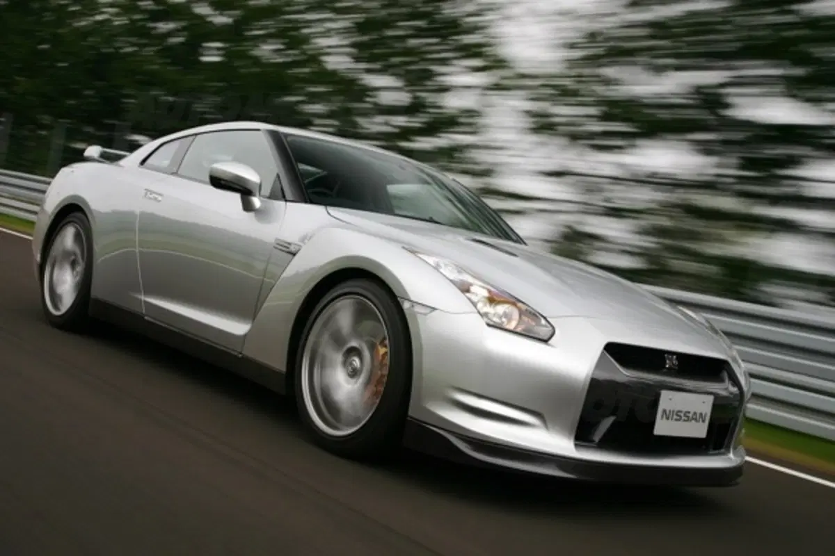 Nissan GT-R (28)