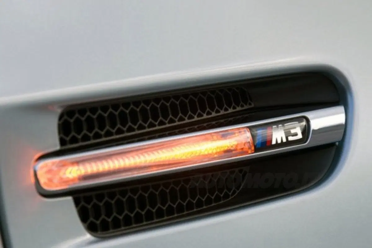 BMW M3 berlina (15)
