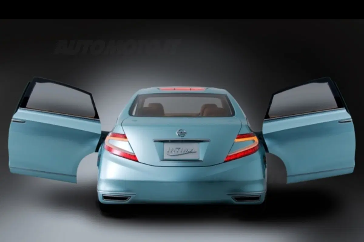 Nissan Intima (8)