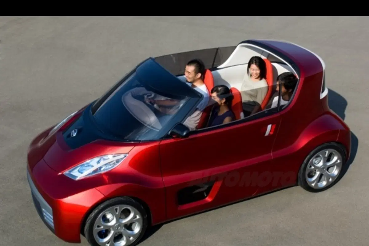 Nissan Round Box