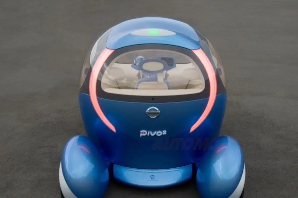 Nissan Pivo 2 (2)