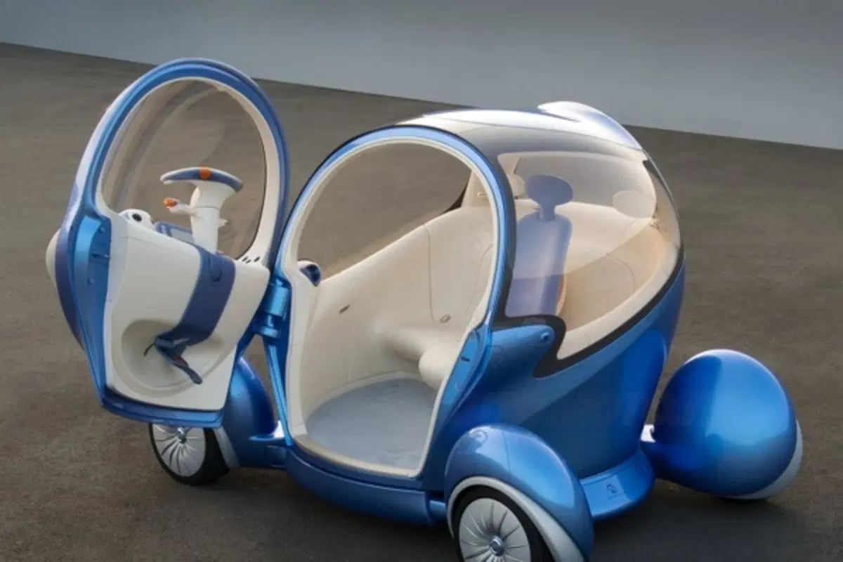 Nissan Pivo 2 (4)