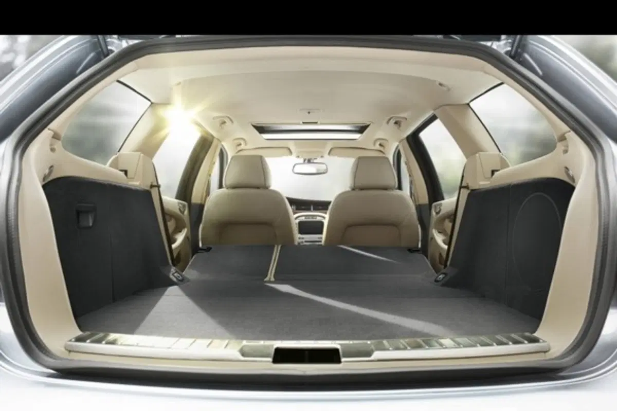 Jaguar X-Type restyling