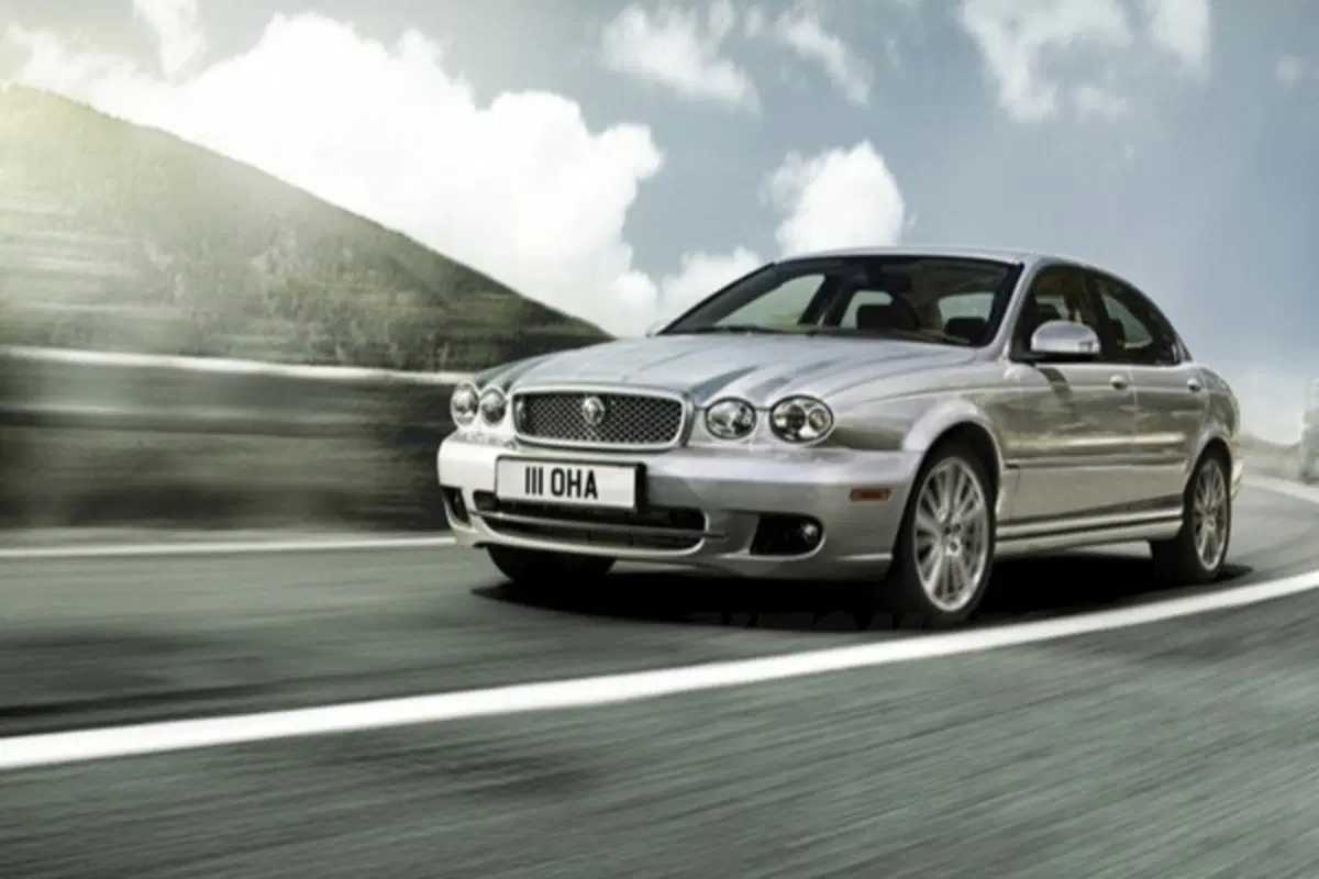 Jaguar X-Type restyling (8)