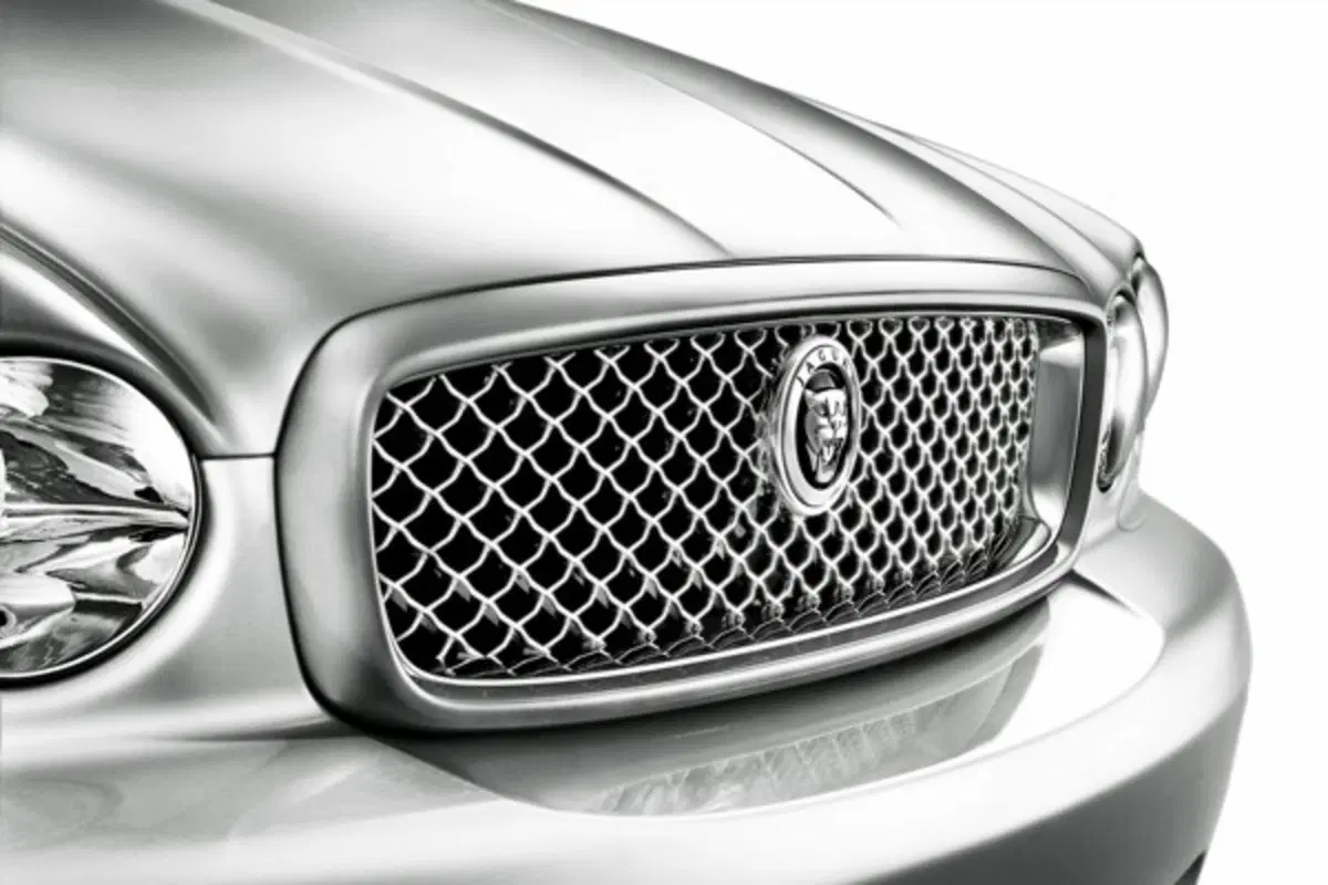 Jaguar X-Type restyling (13)
