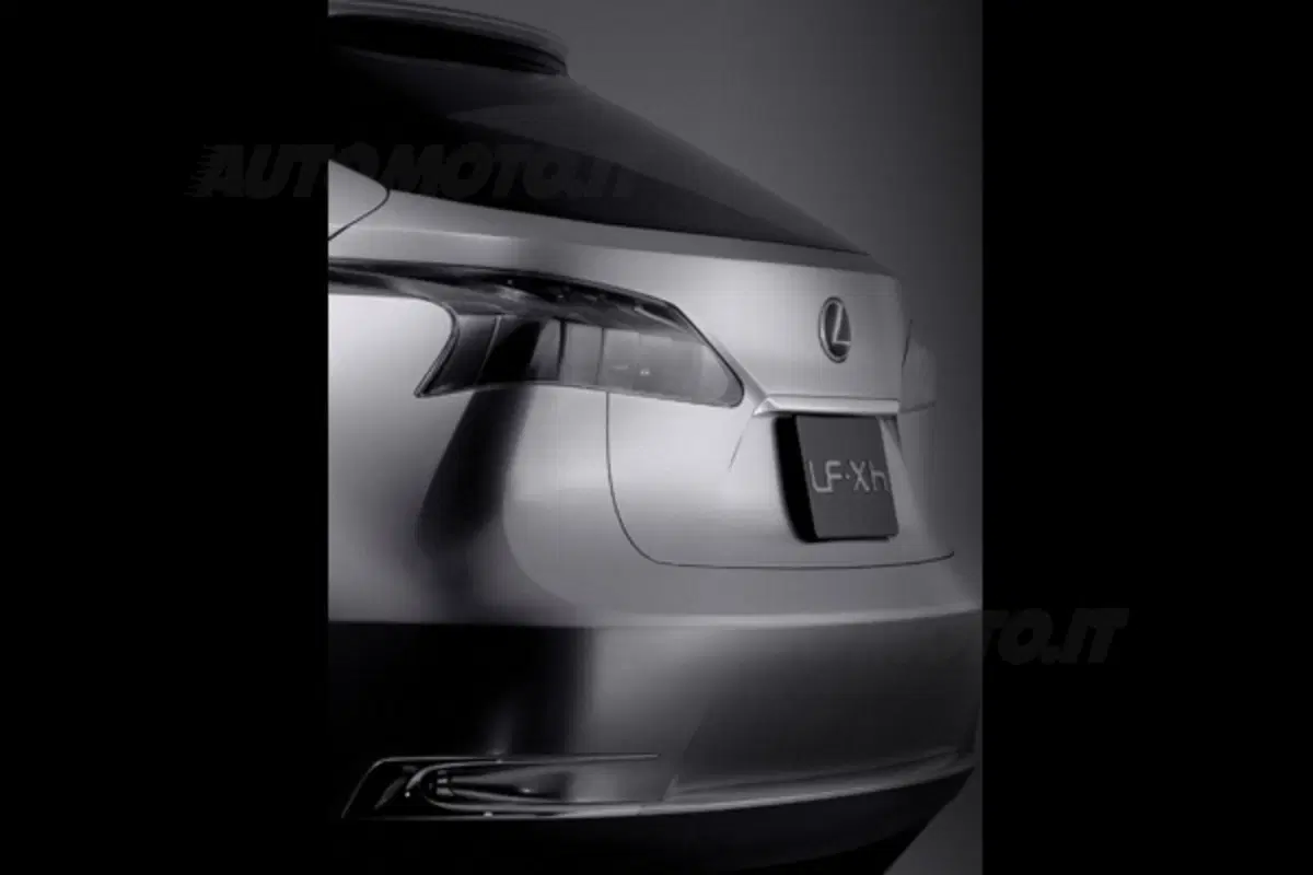 Lexus LF-Xh Concept (15)