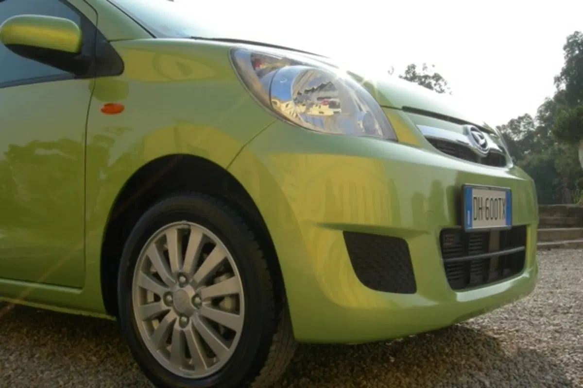 Daihatsu Cuore (2)