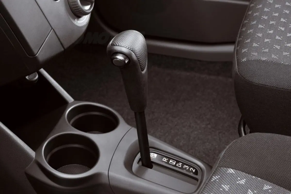 Daihatsu Cuore (7)