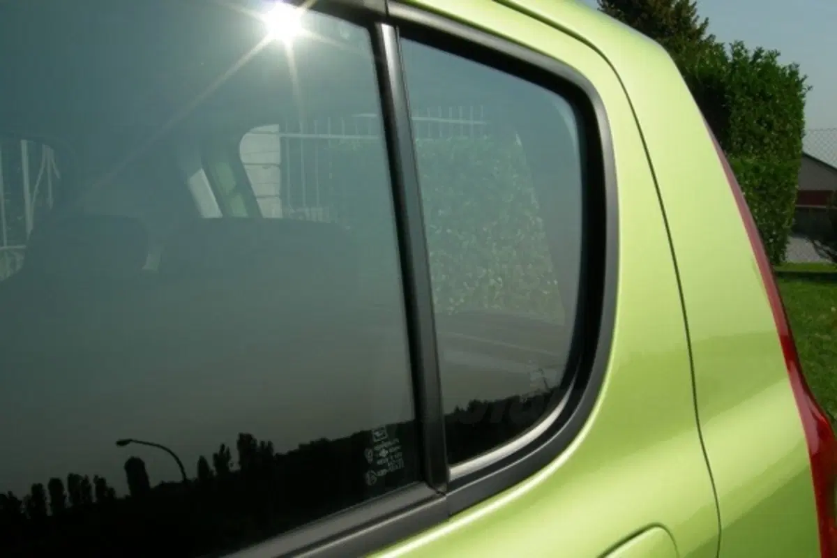 Daihatsu Cuore (17)
